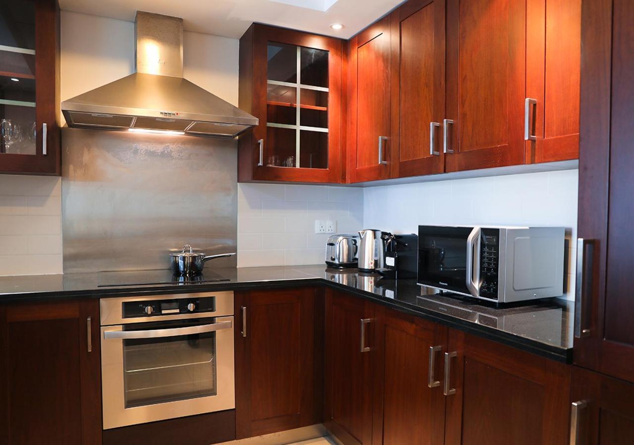 Nasma Luxury Stays - Fancy Apartment With Balcony Near Burj Khalifa ดูไบ ภายนอก รูปภาพ