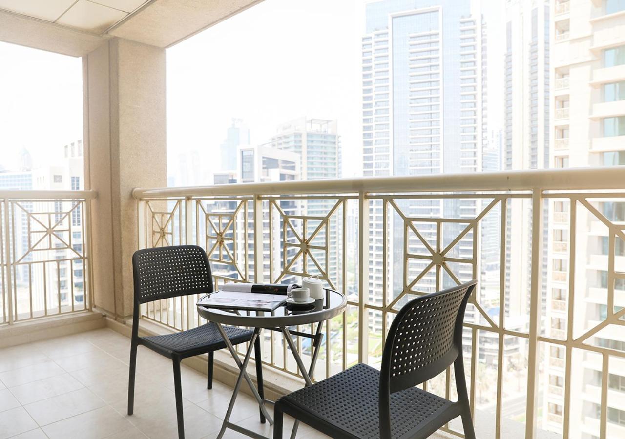 Nasma Luxury Stays - Fancy Apartment With Balcony Near Burj Khalifa ดูไบ ภายนอก รูปภาพ