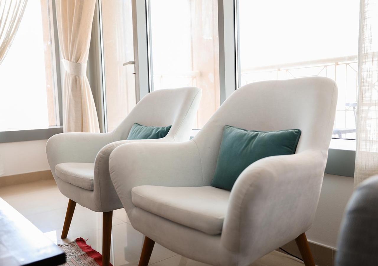 Nasma Luxury Stays - Fancy Apartment With Balcony Near Burj Khalifa ดูไบ ภายนอก รูปภาพ