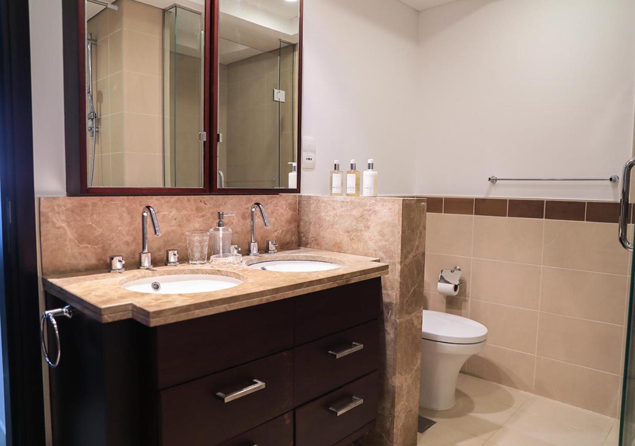 Nasma Luxury Stays - Fancy Apartment With Balcony Near Burj Khalifa ดูไบ ภายนอก รูปภาพ